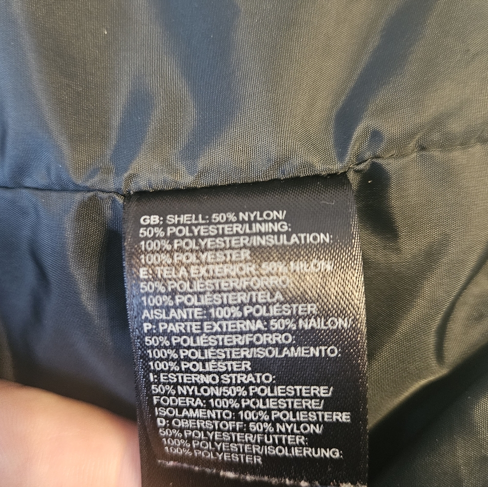 North Face Puffer Jacket Size Small EUC - Picture 9 of 9